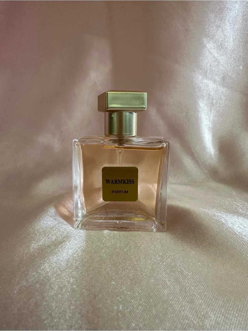 WARMKISS Parfum - Champagne Gold Bottle